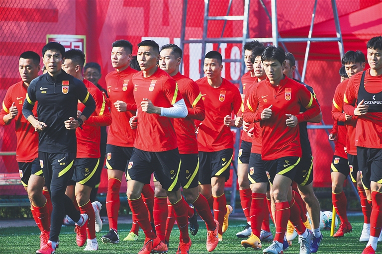 恭喜武汉eStarPro锁定2025KPL夏季赛第三轮S组并晋级季后赛